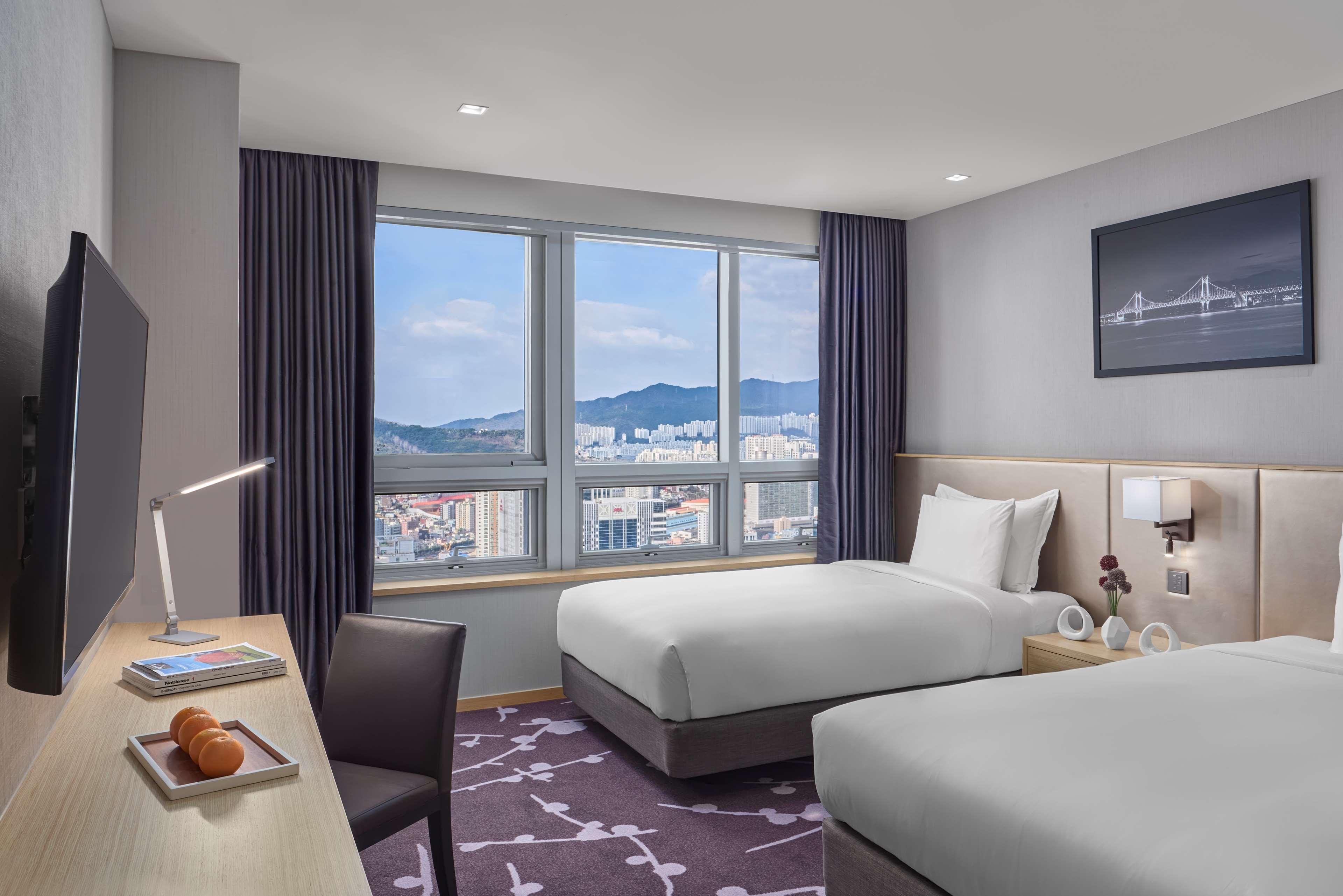 Avani Central Busan Exterior foto