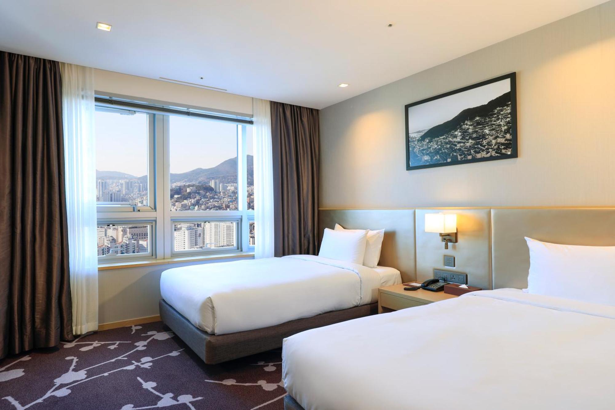 Avani Central Busan Exterior foto